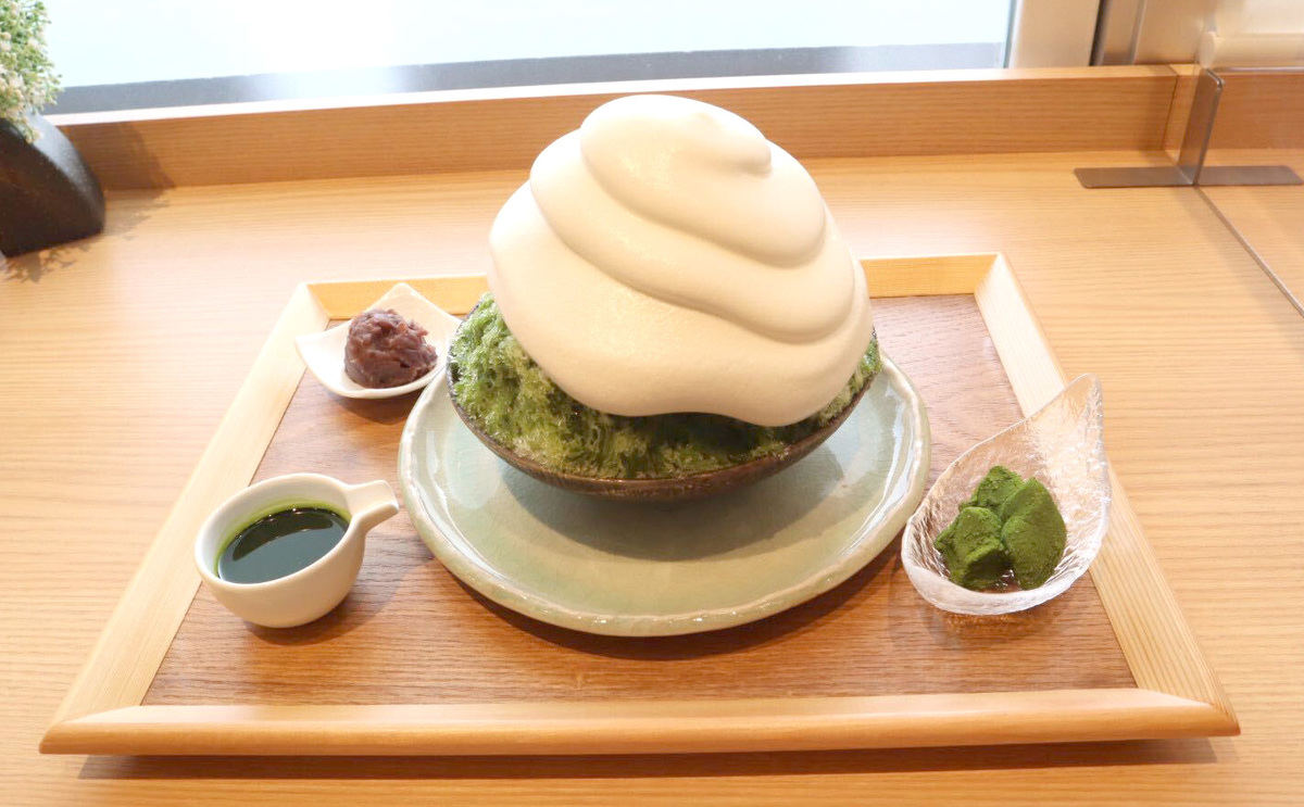 「茶氷」の「抹茶みるく氷」