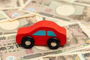 子育て世帯「自家用車にかかる費用が家計を圧迫している」は62% - 月いくら?