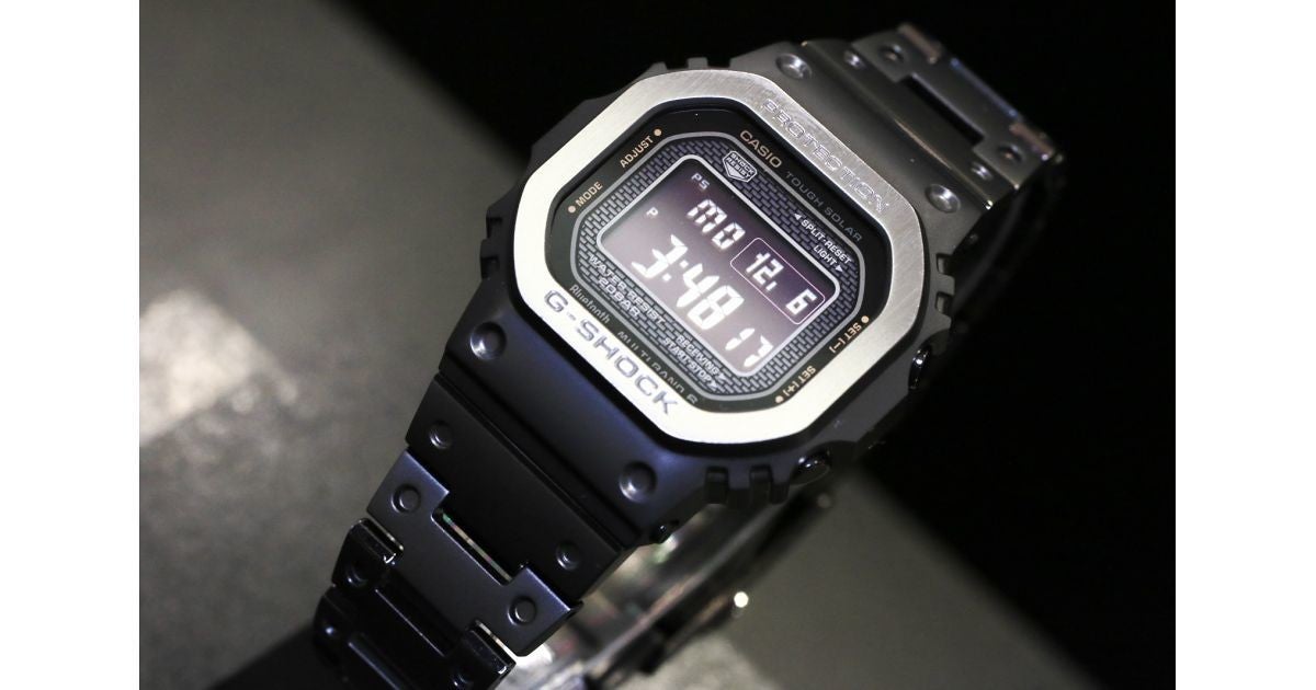 G-SHOCK、メタルスクエアGMW-B5000をベースにした「黒」が