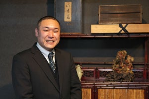 京都の老舗骨董品店が目指すデジタルとアナログを融合したマーケティング