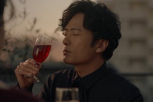 稲垣吾郎、“ノンアル”新CMに出演「ワイン好きとして本当に嬉しい」