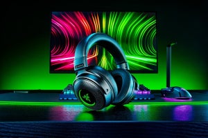 Razer、音声信号を振動に変換するワイヤレスゲーミングヘッドセット「Kraken V3 Pro」