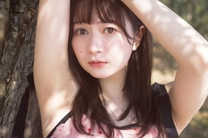 江籠裕奈、秋元康氏からの帯コメントは「宝物」「ひとつの夢が叶った」