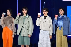 櫻坂46、渡邉理佐・小林由依ら4人がTGC登場　春色コーデで華やかに