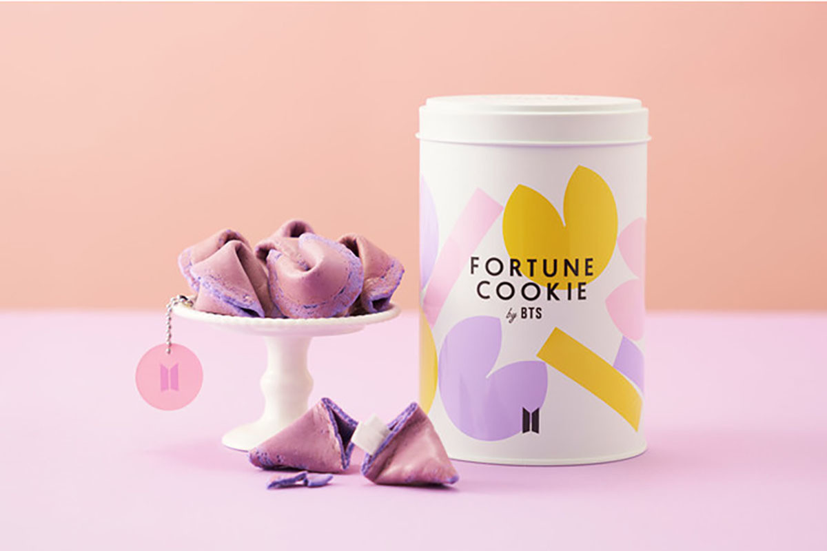 Btsの手書きメッセージ入りお菓子缶 Fortune Cookie By Bts 季節限定販売 マイナビニュース