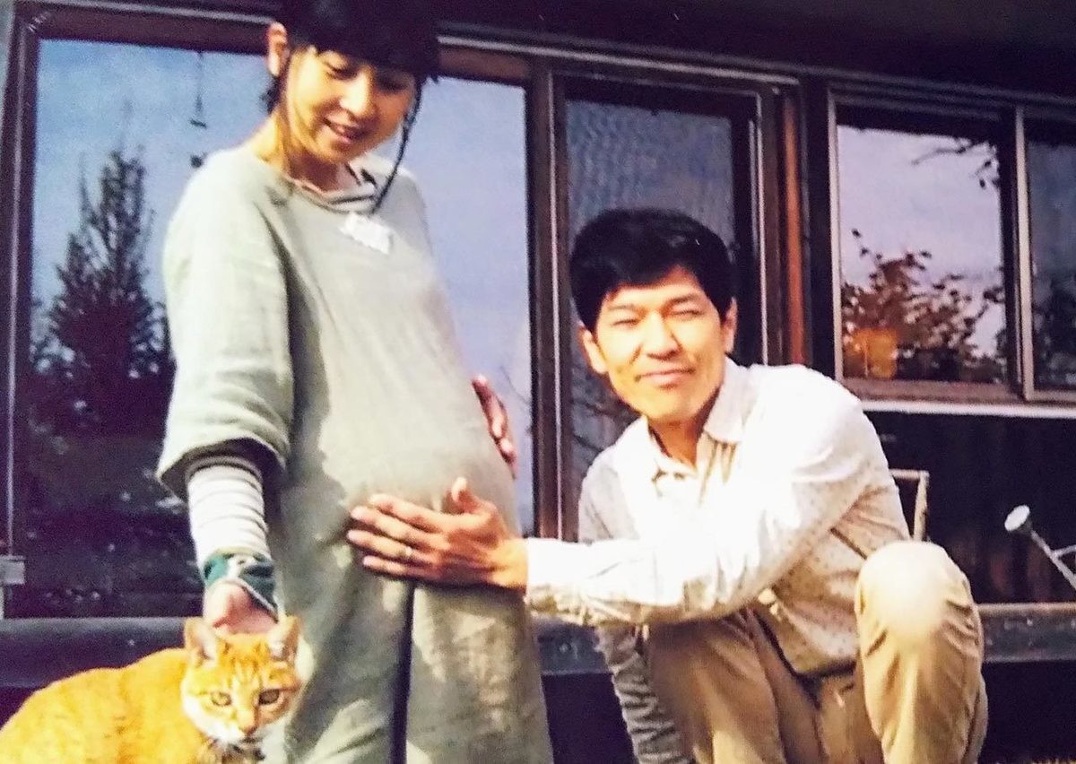 はっぱと風とみちくさ子育て「幸せなキックとパンチ　〜『胎動』を待ちわびて〜」