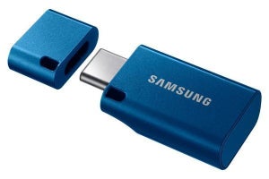 USB 3.1 Gen1 Type-Cコネクタで最大400MB/sのUSBメモリ