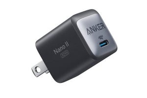 Anker、500円玉サイズの30W対応USB-C充電器。2,990円