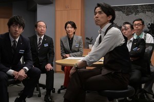 井ノ原快彦主演『特捜9』、初回劇中でトニセン「夢の島セレナーデ」初公開