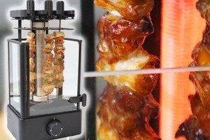 焼き鳥が自動でくるくる回る、おひとりさま用無煙ロースター