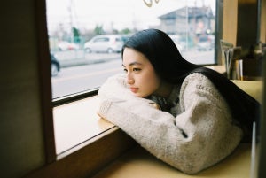 八木莉可子、約3年半密着の1st写真集　親交のある石田真澄氏が撮影を担当