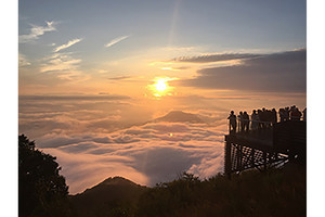 「心惹かれる天空カフェ・テラス」トップ10発表! 1位は長野県のあの場所