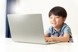 子どものプログラミング教室、習い始める最多の年齢は?