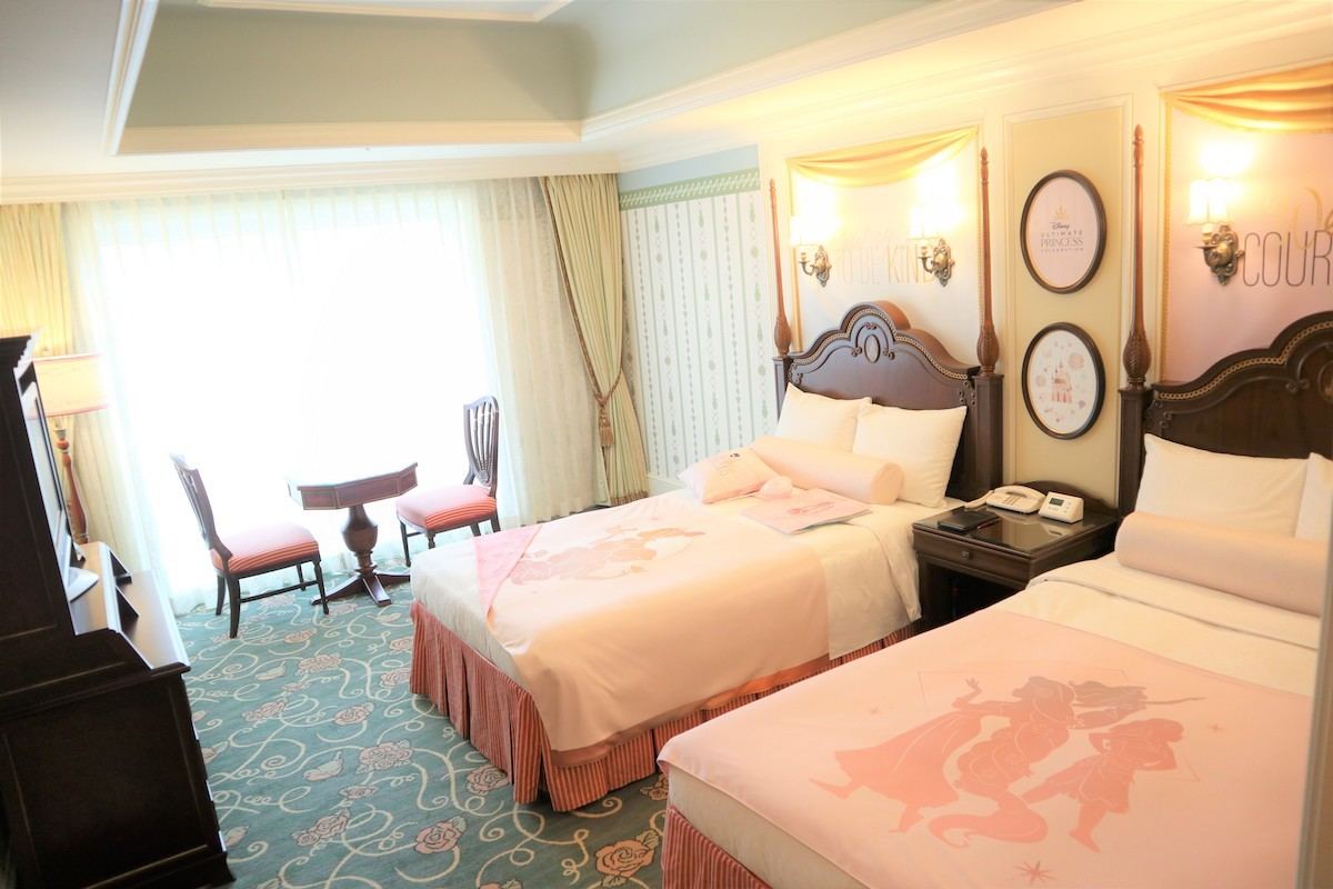 東京ディズニーランドホテルの限定プリンセスルームがかわいい ディズニープリンセス12人をデザイン マイナビニュース