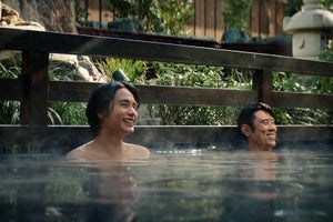 原田泰造、中村蒼と初共演で裸の付き合い「普通に温泉旅行した気分」
