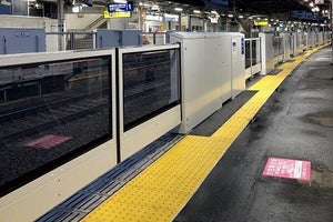 京急電鉄、金沢文庫駅・金沢八景駅など7駅でホームドア設置を計画