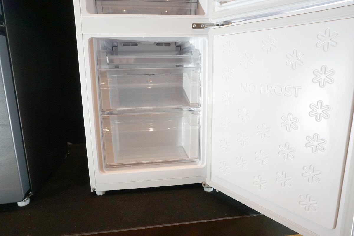 絶妙なデザイン は様専用 美品 Haier Haier ノンフロン冷凍冷蔵庫 JR
