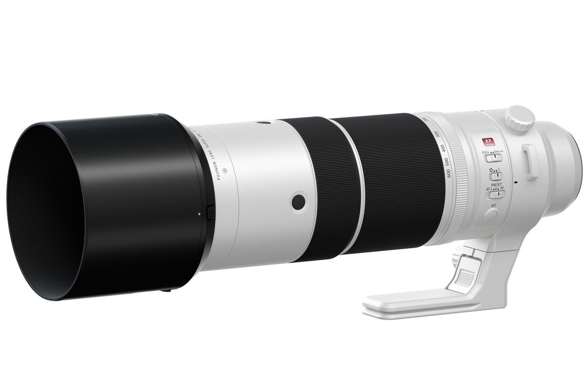 驚異の1600mm！！Canon EOSRシリーズ用！超望遠レンズ！これは凄い 