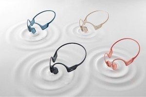 Shokz、骨伝導イヤホン「OpenRun Pro」に新色ベージュとピンクを追加