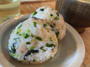 【絶対うまい】明太子と韓国海苔のおにぎりレシピがSNSで大注目!! 「聞いただけで美味しそう」「これ美味しすぎた」と絶賛の声