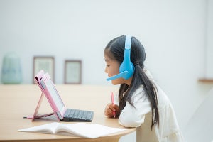 小学生の5割、中学生の6割がオンライン授業を経験 - NTTドコモ調査
