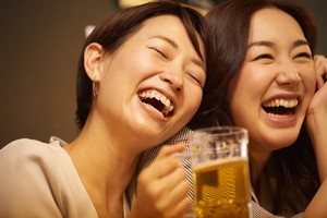 「饒舌」の意味とは? 対義語や類語、いい意味で使えるのかなど使い方を解説