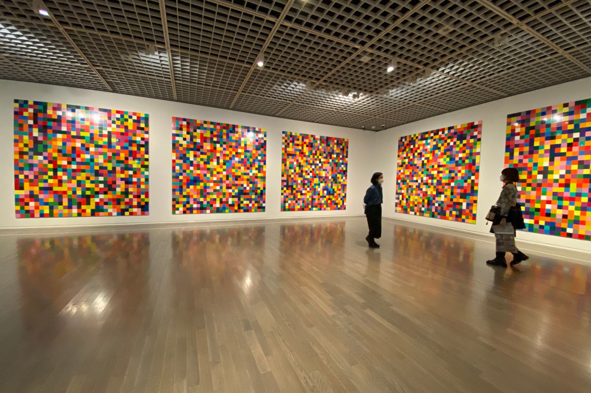 カラーチャートと公共空間 (c)Gerhard Richter 2022(07062022)