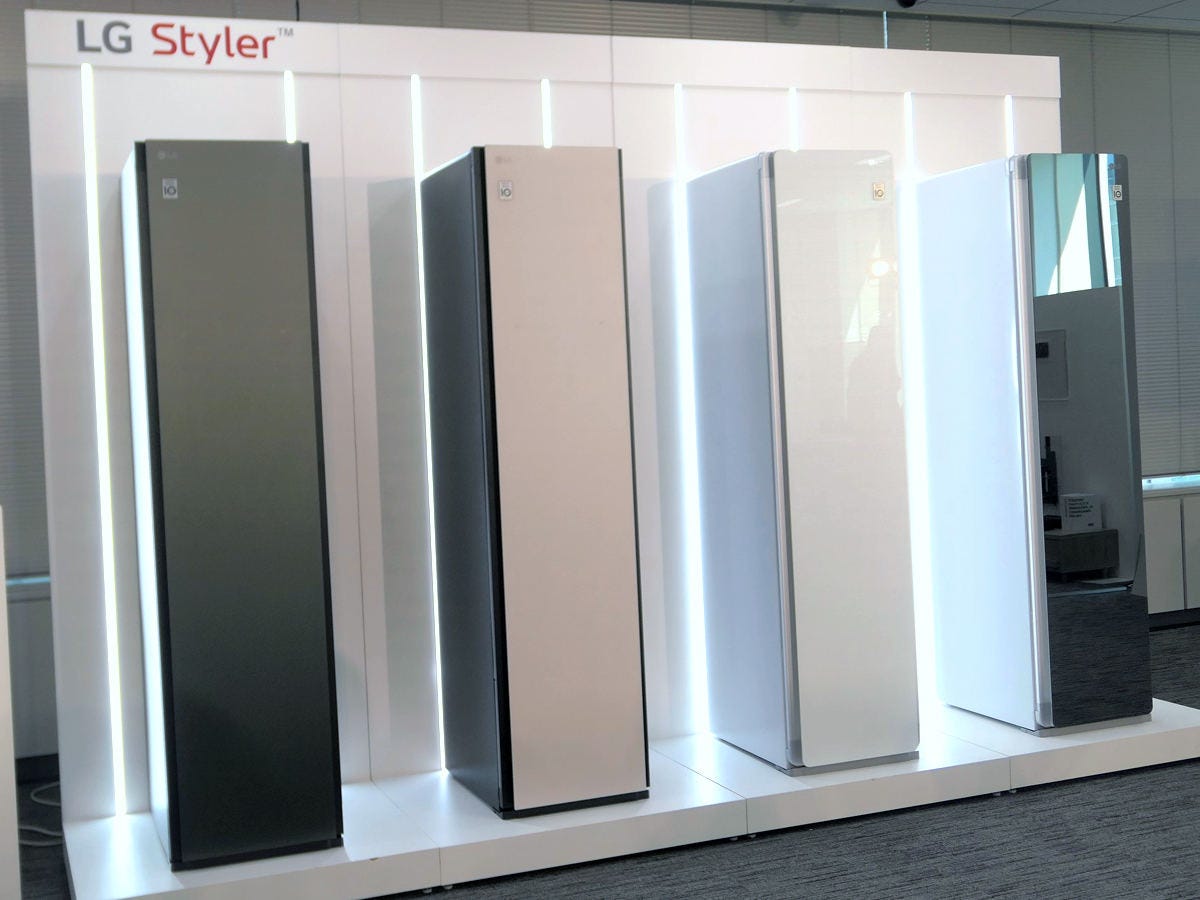 LG Styler Offers A Smart Way To Stay Stylish