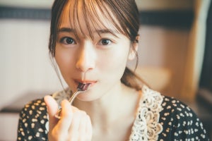 櫻坂46守屋麗奈、彼女感あふれるデート風な1枚　1st写真集先行カット公開