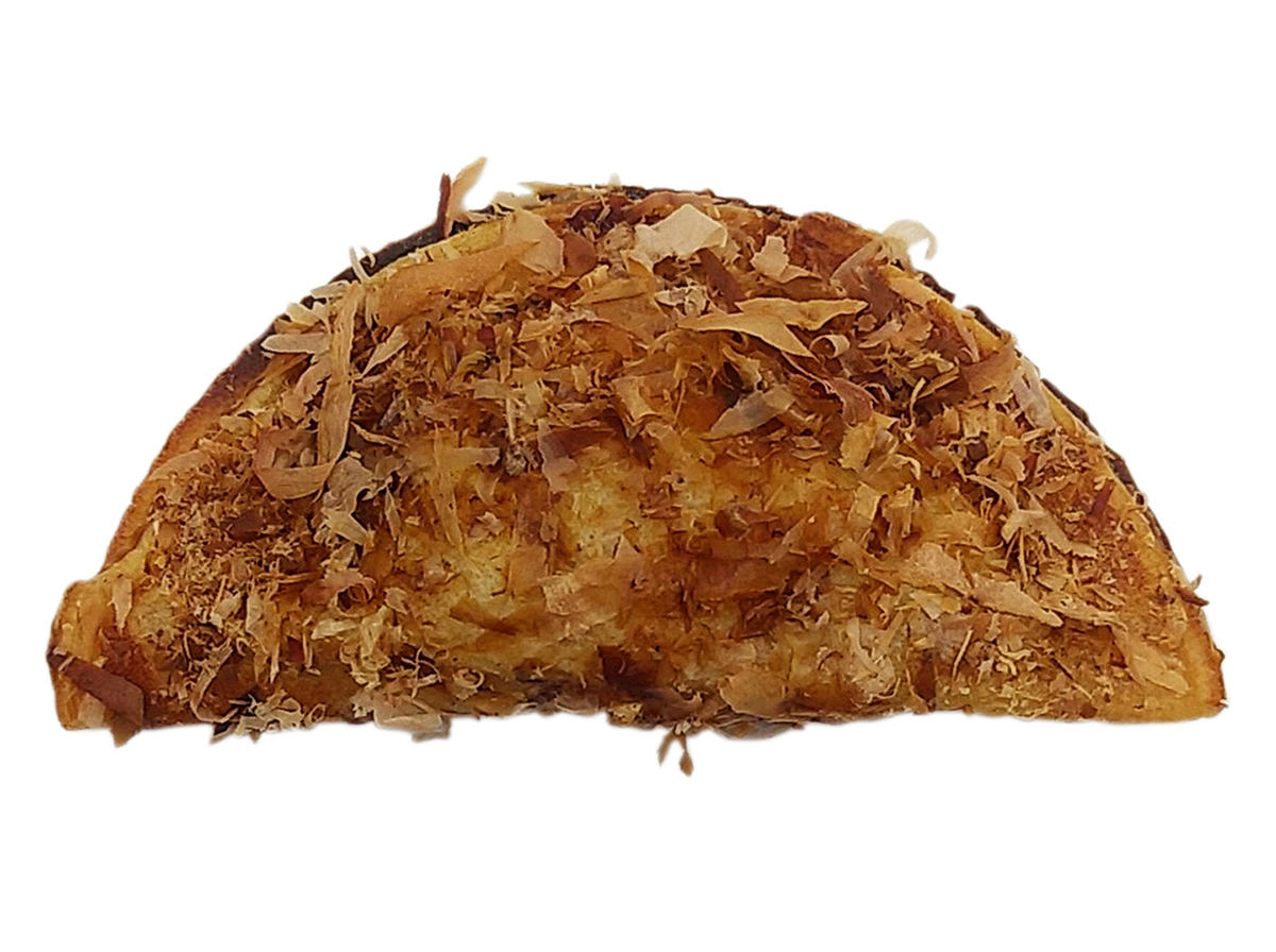 「かつお節香る もちもちお好み焼きパン」(172円)