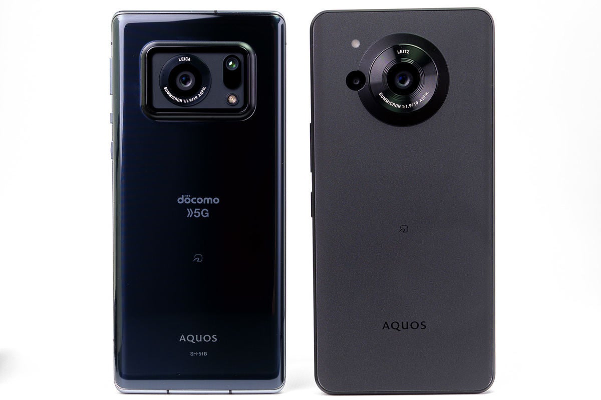 AQUOS R6とAQUOS R7の背面1