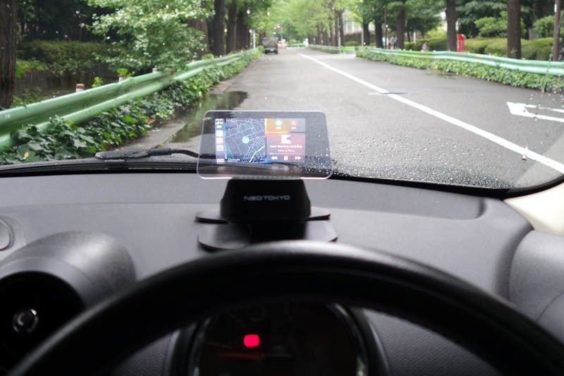 クルマに後付けできるcarplay対応ディスプレイ スマホとはワイヤレスで接続 マイナビニュース