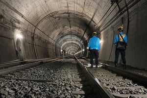 全長4,811m、西武秩父線正丸トンネルを歩いて通るナイトツアー開催