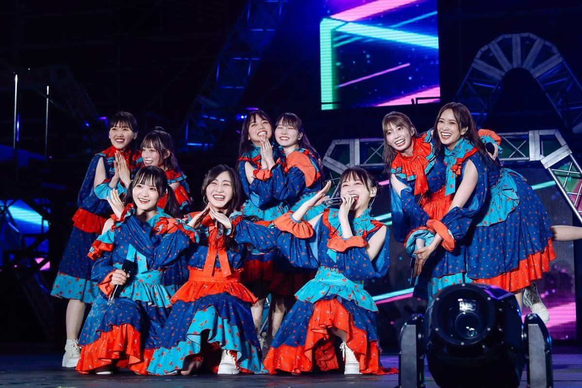 日向坂46、「W-KEYAKI FES.2022」に登場「櫻坂46さんの分の魂も背負っ