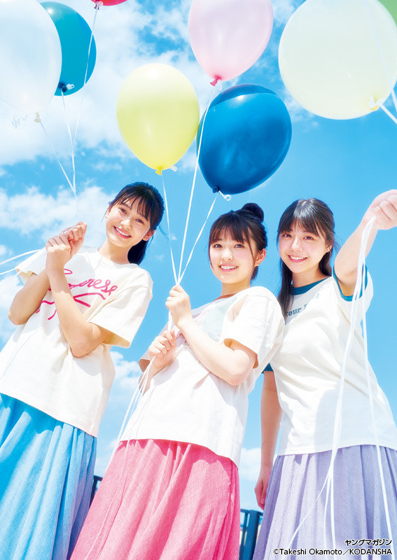 左から奥田いろは、小川彩、冨里奈央