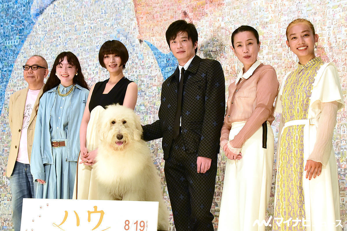 左から犬童一心監督、モトーラ世理奈、池田エライザ、ベック、田中圭、渡辺真起子、長澤樹