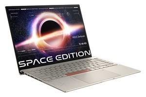 ASUS、宇宙旅行対応の特別限定モデルなどノートPC 4モデルを一挙発表