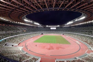 日本が世界に誇る国立競技場、その一翼を担う最新照明 - グラウンドで影ができない不思議な感じ