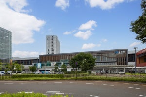 北陸新幹線 福井駅・小松駅、駅舎の建築工事完了 - 鉄道・運輸機構