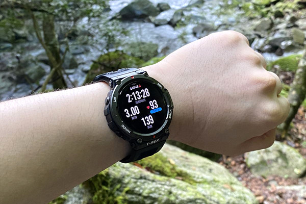 Amazfit T-Rex 2」レビュー - 24日間電池が持つアウトドア向けスマートウォッチ | マイナビニュース