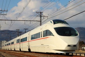 小田急電鉄、ロマンスカー・VSEと赤い1000形を乗り継ぐツアー開催