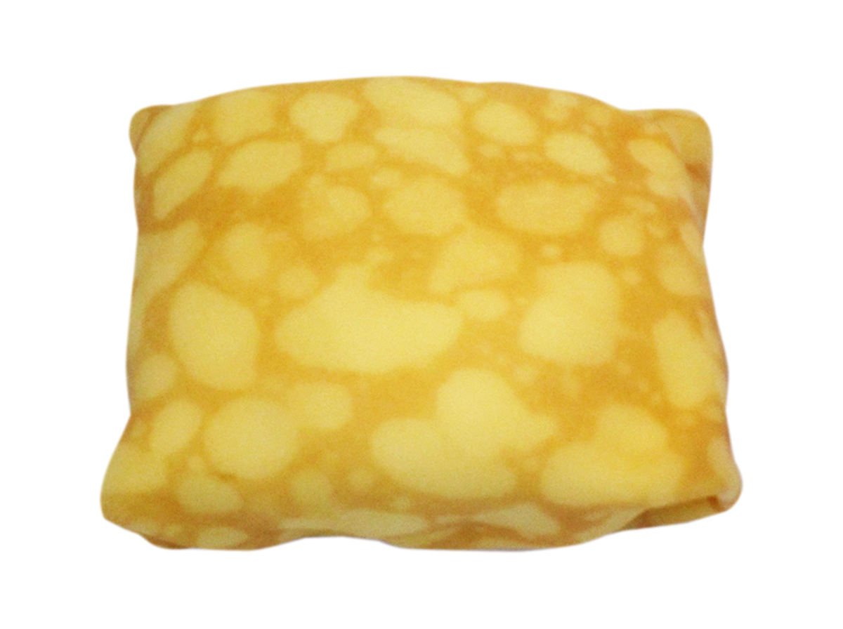 「プリンの入ったケーキクレープ」(237円)