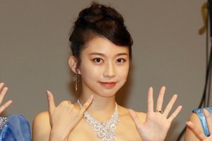 モー娘。牧野真莉愛、“スペシャルな髪型”にした理由にメンバー驚き「衝撃の事実」