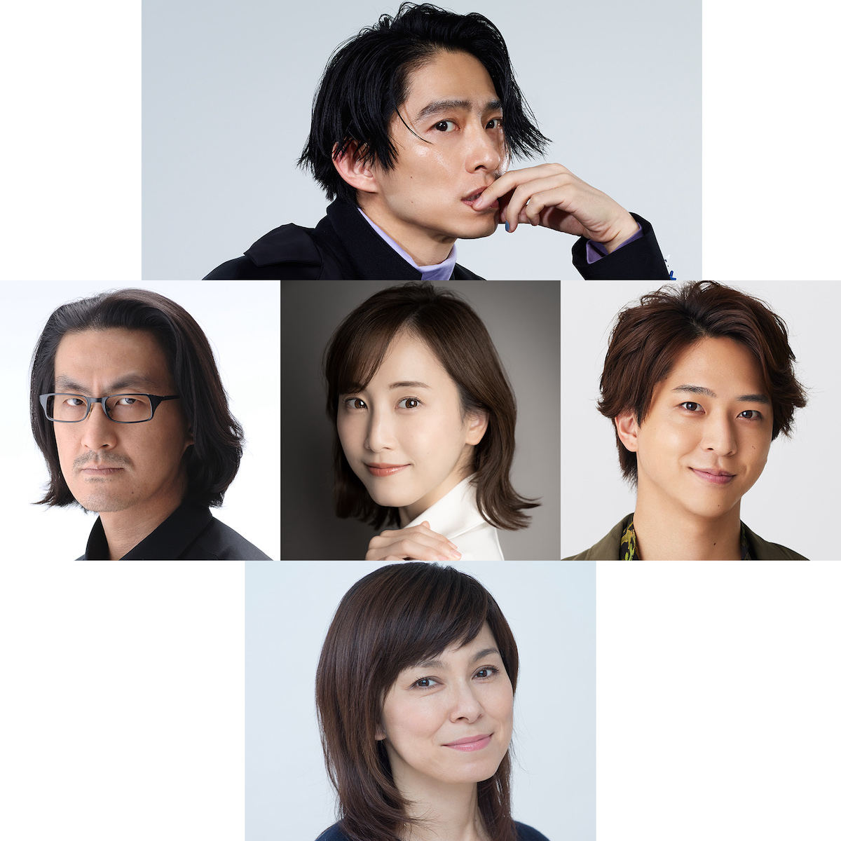 上段三宅健、中断左から粟根まこと、松井玲奈、寺西拓人、下段高田聖子