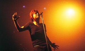 甲斐よしひろ・ソロデビュー35周年プレミアムライブを独占放送・配信