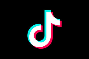 TikTok、LIVEホストの年齢制限引き上げ、成人限定ライブのオプションも