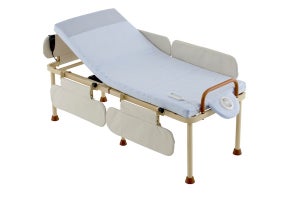 アテックス、医療的ケア児向けの電動ベッド - 背中の蒸れをファンで排出