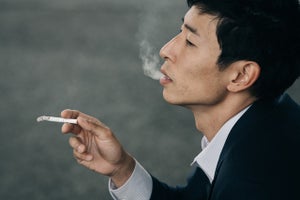 「喫煙可」の職場で働きたい人の割合は?