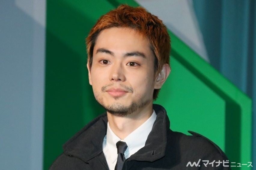 菅田将暉、ベストジーニスト受賞 咽頭炎で授賞式欠席も「めちゃくちゃ