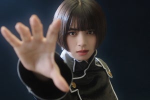 池田エライザ、『コードギアス』“黒の騎士団”衣装姿を披露「頼もしいCMに」